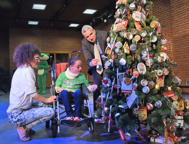 ПОМОЋ ЗА БАНКУ ХРАНЕ:  Карнекс донирао 16 тона намирница