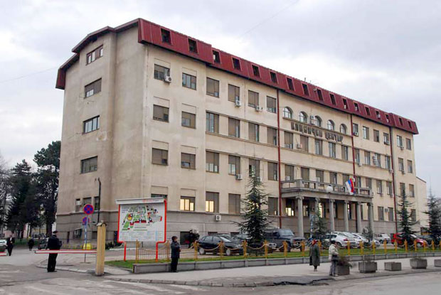 До нове године „прогледаће“ 400 пацијената