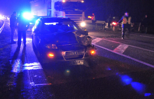 УДЕС У КРАЉЕВУ: У судару три возила повређена једна особа