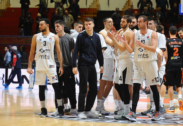 Чакаревић: Стегнута рука због лоше серије