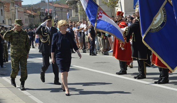 Колинда не одузима медаље злочинцима