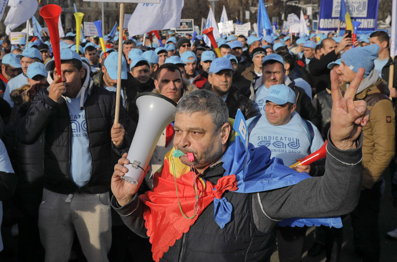 Румунија: Антивладин протест радника у престоници