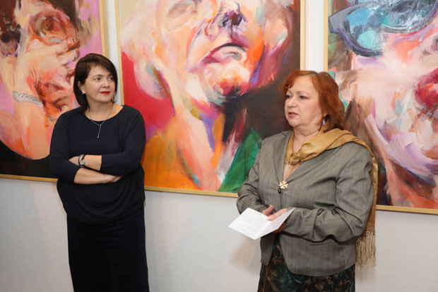 UNIQA пријатељ изложбе „Рефракција идентитета“