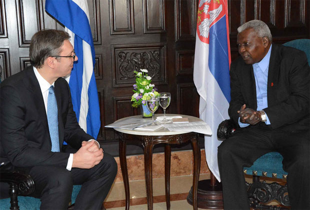 Вучић се састао са Ернандесом и одржао предавање на Универзитету у Хавани (ФОТО)