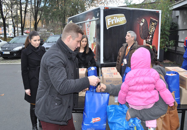 Палилула: Пакети замрзнуте хране за 50 најугроженијих породица