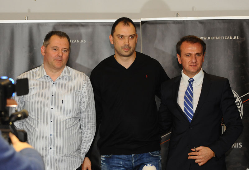 Чанак званично тренер Партизана, Тодорић смењен