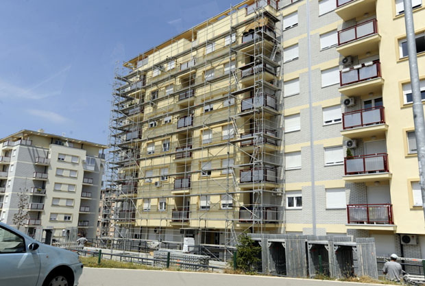 Комшије неће да управљају за џабе