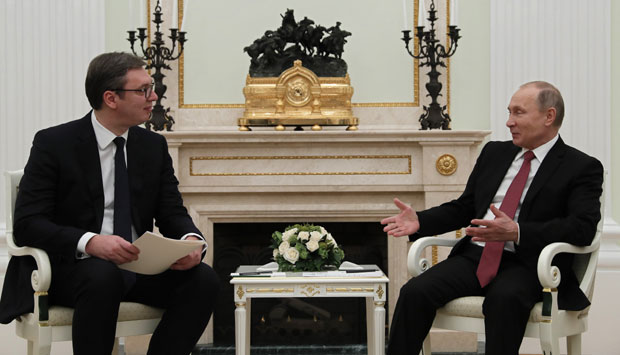 ПУТИНОВА ПОРУКА ВУЧИЋУ: Штитићемо целовитост Србије! (ФОТО)
