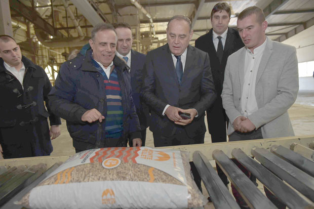 ЦГ: За малињаке држава дала милион евра