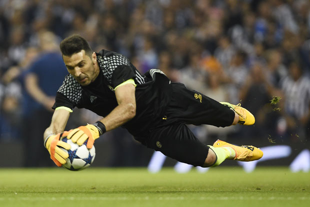 АЛЕГРИ БЕЗ НАЈЈАЧЕГ ТИМА: Квадрадо и Манџукић спреми за Рому, Буфон не