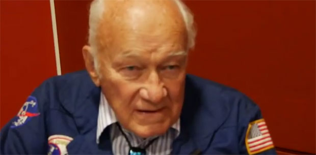 Преминуо астронаут Брус Мекендлс
