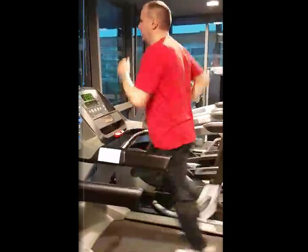 ШПИЈУНКА: Tрчање на траци