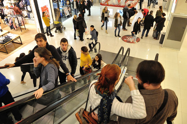 Празничне гужве увелико почеле