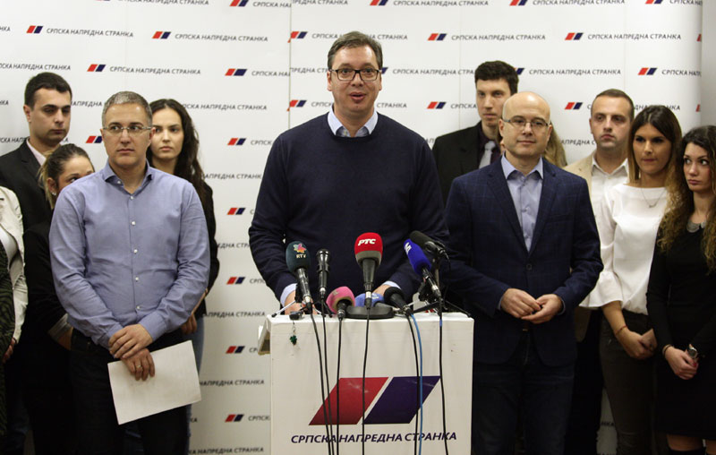 Вучић: Убедљиви тријумфи напредњачких листа