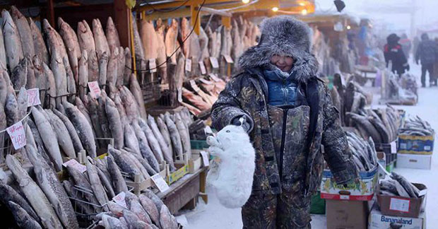 У сибирском Ојмјакону најнижа зимска тепература је минус 50 (ВИДЕО)