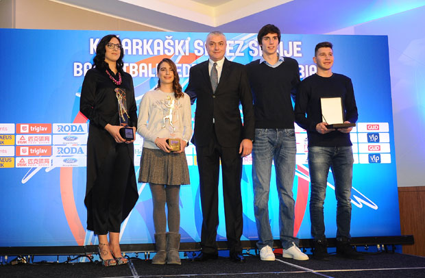 КСС испратио веома успешну годину проглашењем најбољих: Јелена уз Богдана