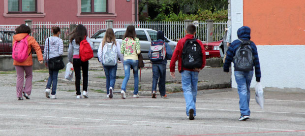 НОВИНЕ У ОБРАЗОВАЊУ: Прваци убудуће неће морати да бубају