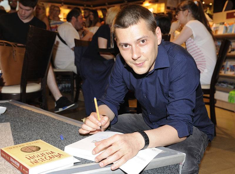 Марчело објавио други део Хигијене несећања