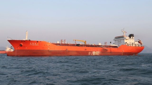 ЗАПАДНИ БЕЗБЕДЊАЦИ: Руски танкери снабдевали нафтом С.Кореју