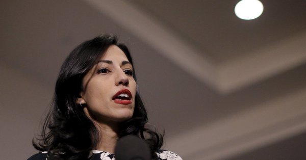 Стејт департмент објавио мејлове Хуме Абедин