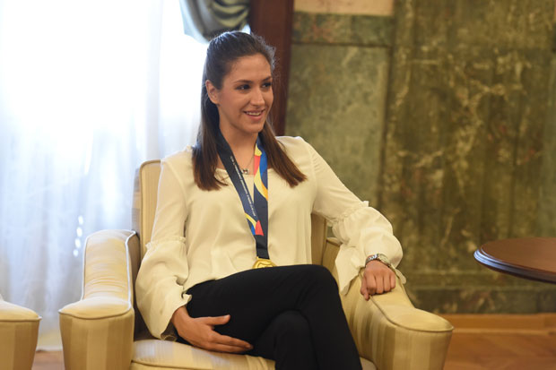 Вања Станковић - Са матуре отишла на трон света