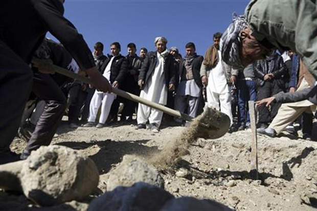 Самоубилачки напад на сахрани у Авганистану, више мртвих 