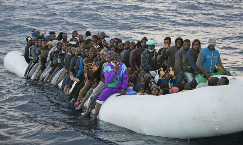 АКЦИЈА У СРЕДОЗЕМНОМ МОРУ: Спасено 117 миграната