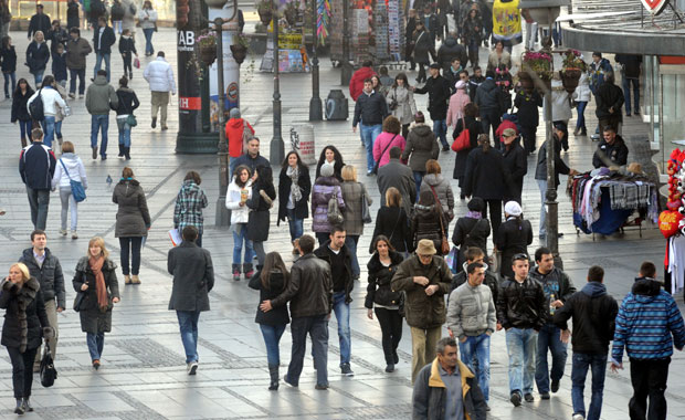 Овако су лидери водећих странака у Србији одговорили на пет питања Новости