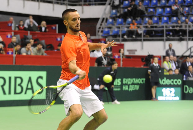 ЛОШ СТАРТ ГОДИНЕ: Троицки изгубио од 135. тенисера света