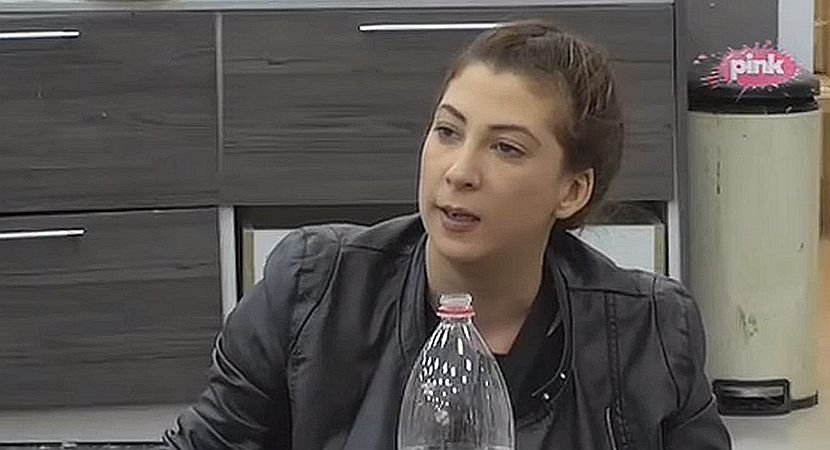 ПАНИКА У ЗАДРУЗИ: Учесница тражила хитно тест на трудноћу (ВИДЕО)