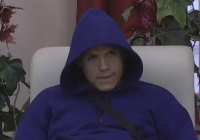 СЛОБА ИМАО ПРЕДИНФАРКТ? Због тога је хитно напустио ријалити и завршио У УРГЕНТНОМ! 