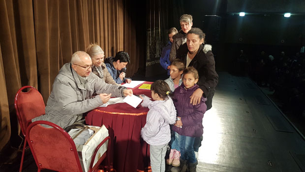 Стара Рашка обрадовала малишане новчаним поклонима