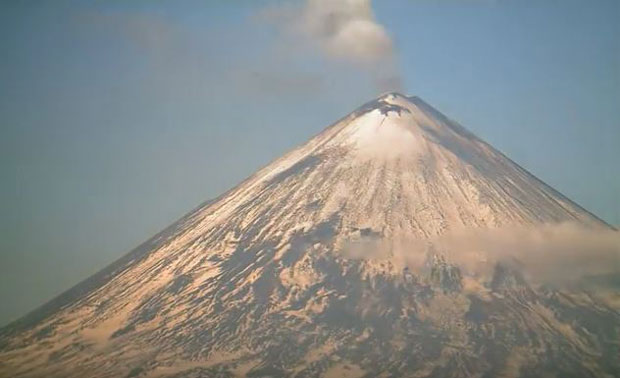 Активирао се вулкан на Камчатки