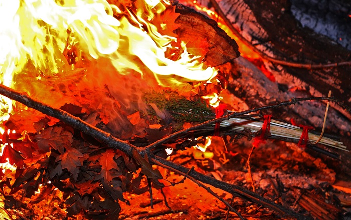 Православни верници у региону обележили Бадње вече