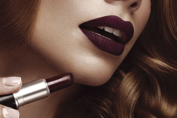 У тренду су тамније нијансе ружева