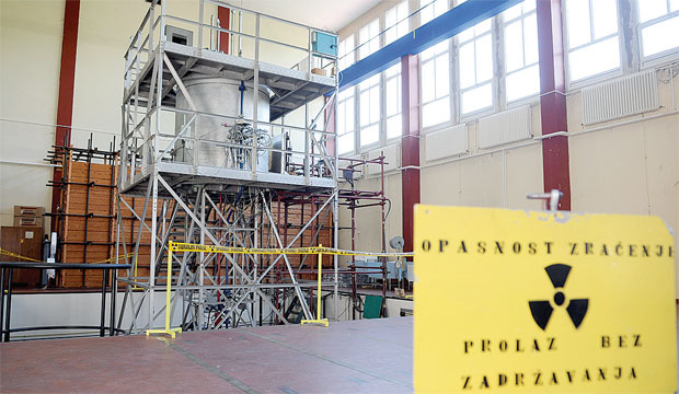 Атомске тужбе за астрономске суме