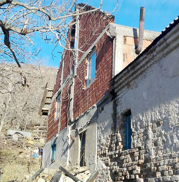 У борском селу Бучје ватрогасци спасли целу породицу 