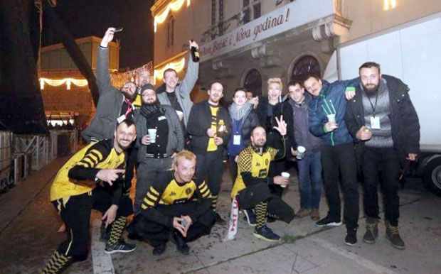 НЕ НАЦИОНАЛИЗАМ, ВЕЋ НОРМАЛИЗАМ: Вођа “Дубиозе” објаснио зашто је подигао три прста у Шибенику