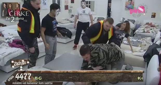 Због жестоког сукоба Теодоре и Маце реаговало обезбеђење! (ВИДЕО)