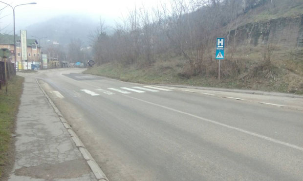 Сигурносне камере откриле возача који је колима ударио девојчицу
