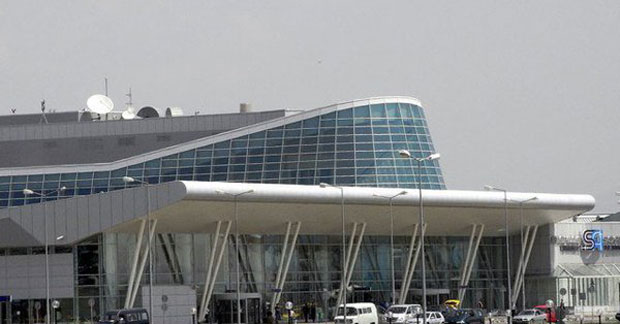 Због лажне дојаве о бомби евакуисан аеродром у Софији