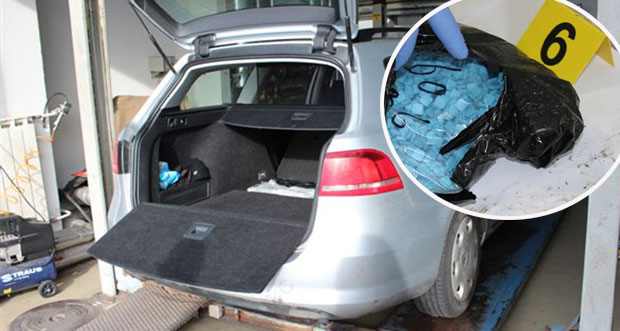 Црногорац из Немачке пао са кокаином вредним милион евра (ФОТО)