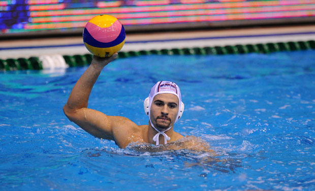 Ватерполисти Партизана изгубили од Југа: Рашовић петардом умирио црно-беле