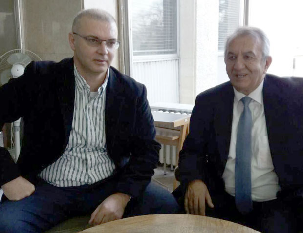 ДУР: Нећемо са онима који су насилно исељавали Роме по Београду!