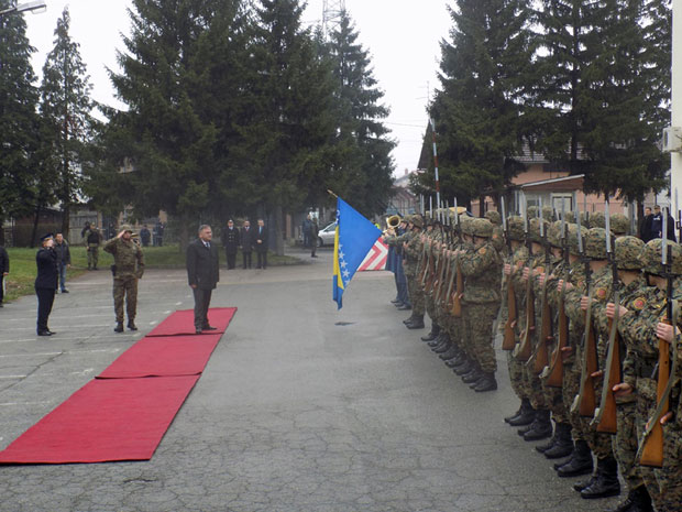 Без трећег пука нема празника!