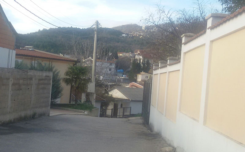 ЕПИЛОГ ДРАМЕ КОД БАРА: Изрешетао предузетника на троседу у породичној кући