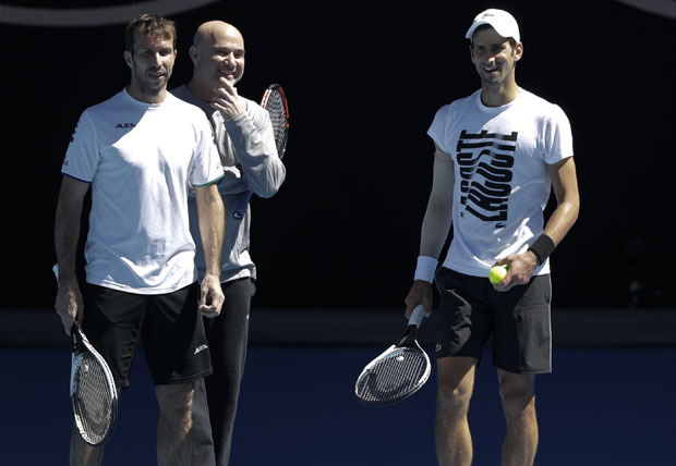 Ђоковић тренирао са Агасијем и Штепанеком: Са осмехом чекају Јанга