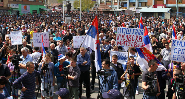 Брисел убрзава формирање ЗСО, разговори и о регистарским таблицама, управљању прелазима...