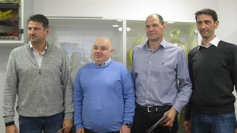 ВОЈВОДИНА И ВАЊА ГРБИЋ РЕШИЛИ ПРОБЛЕМ: Враћен дуг из 1993.