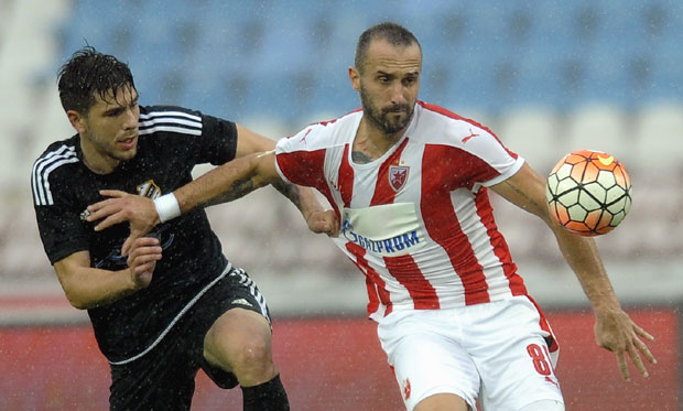 Сикимић још годину у Казахстану